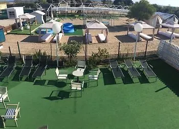 Oliwood Apartahotel
