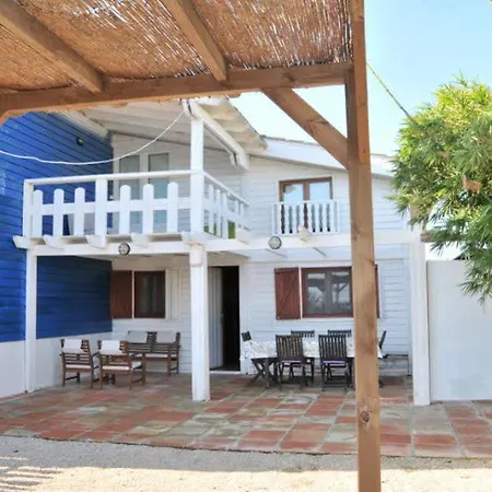 Oliwood Apartahotel